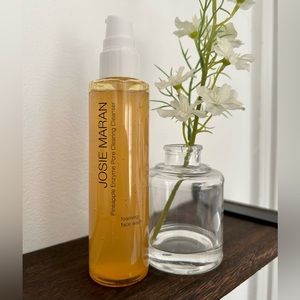Josie Maran Pineapple Enzyme Pore Clearing Cleanser